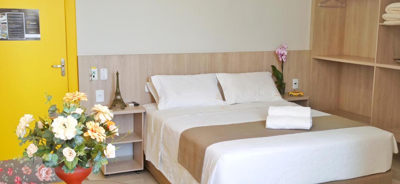 Hotel Pousada Família de Nazaré Cachoeira Paulista Esterno foto
