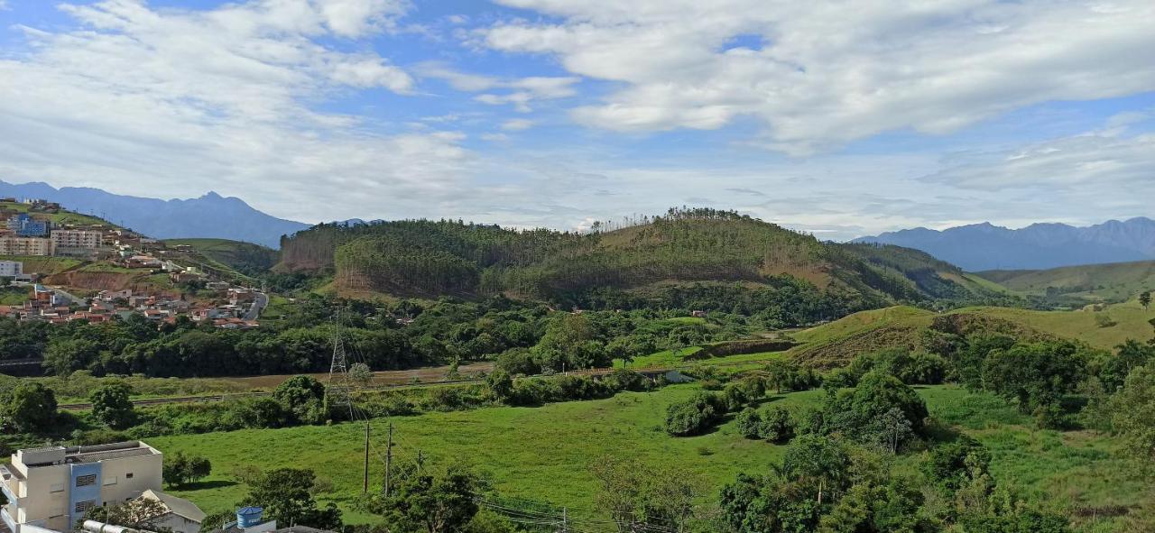 Hotel Pousada Família de Nazaré Cachoeira Paulista Esterno foto