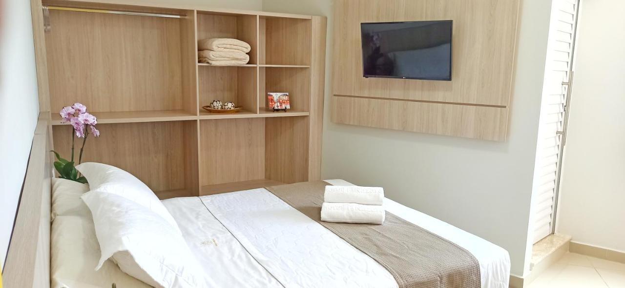 Hotel Pousada Família de Nazaré Cachoeira Paulista Esterno foto